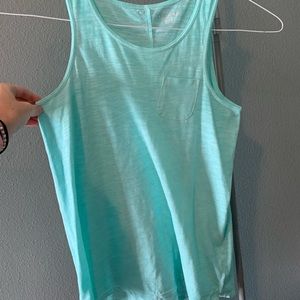 workout tank top